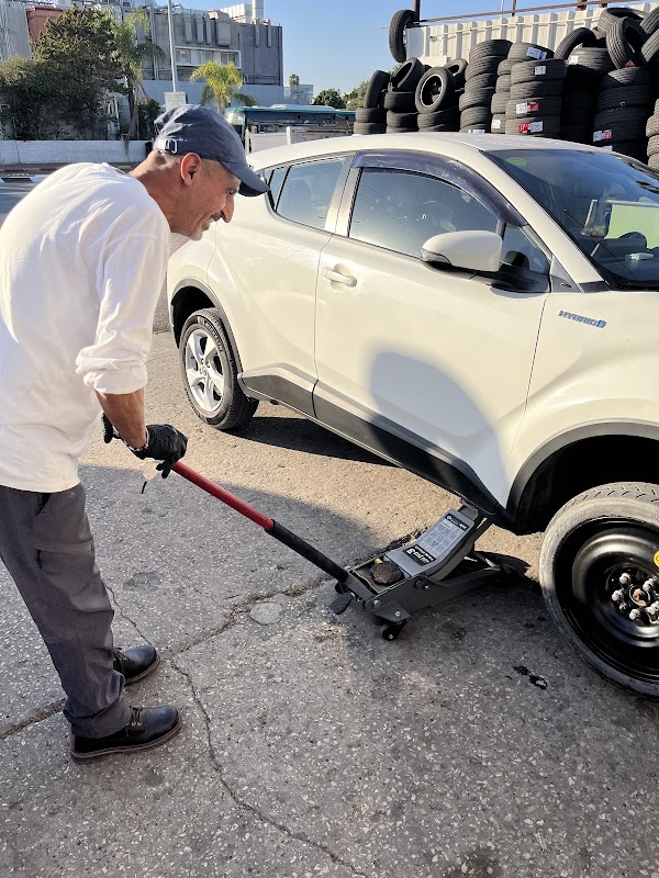 צמיגי ג'ו חולון